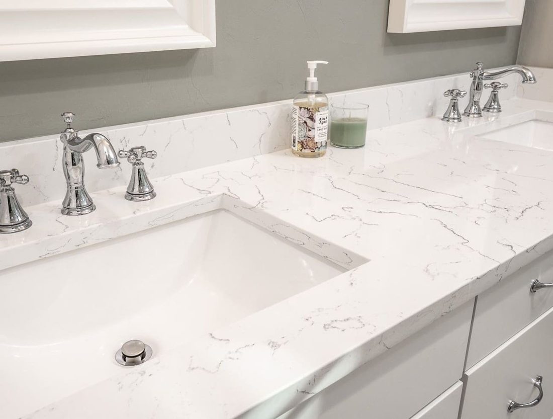 White Lightning White Lightning bathroom vanity