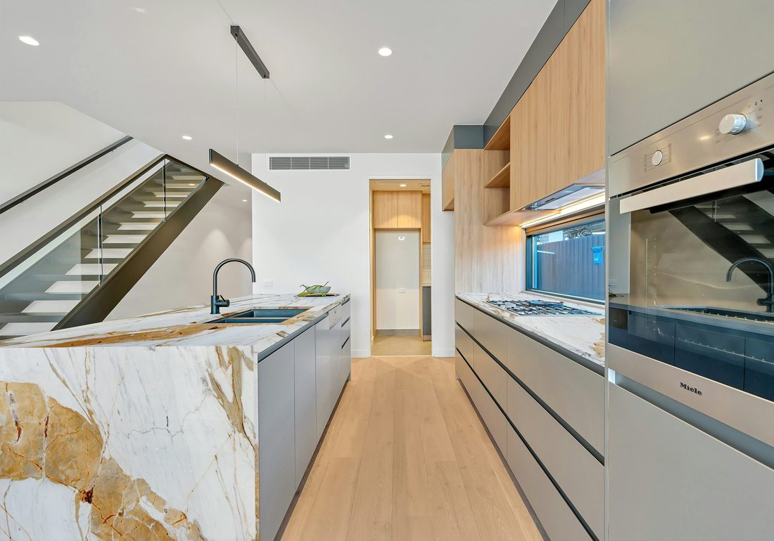 Calacatta Oro Classic In a room setting