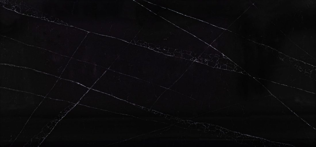 Pompeii Quartz Nero Noir Nero Noir full slab